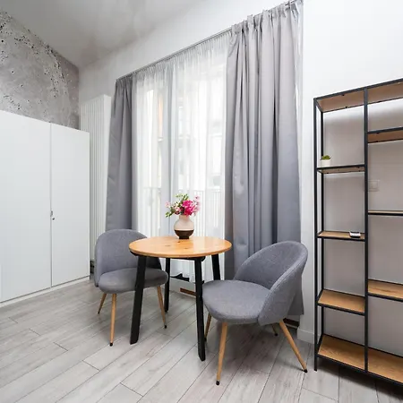 Wow! Moon Loft * كراكوفيا